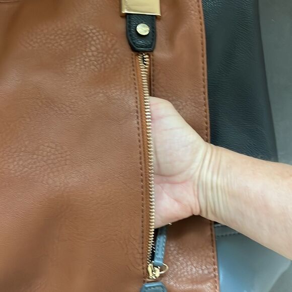 Cesca tri-color purse - Picture 4 of 9